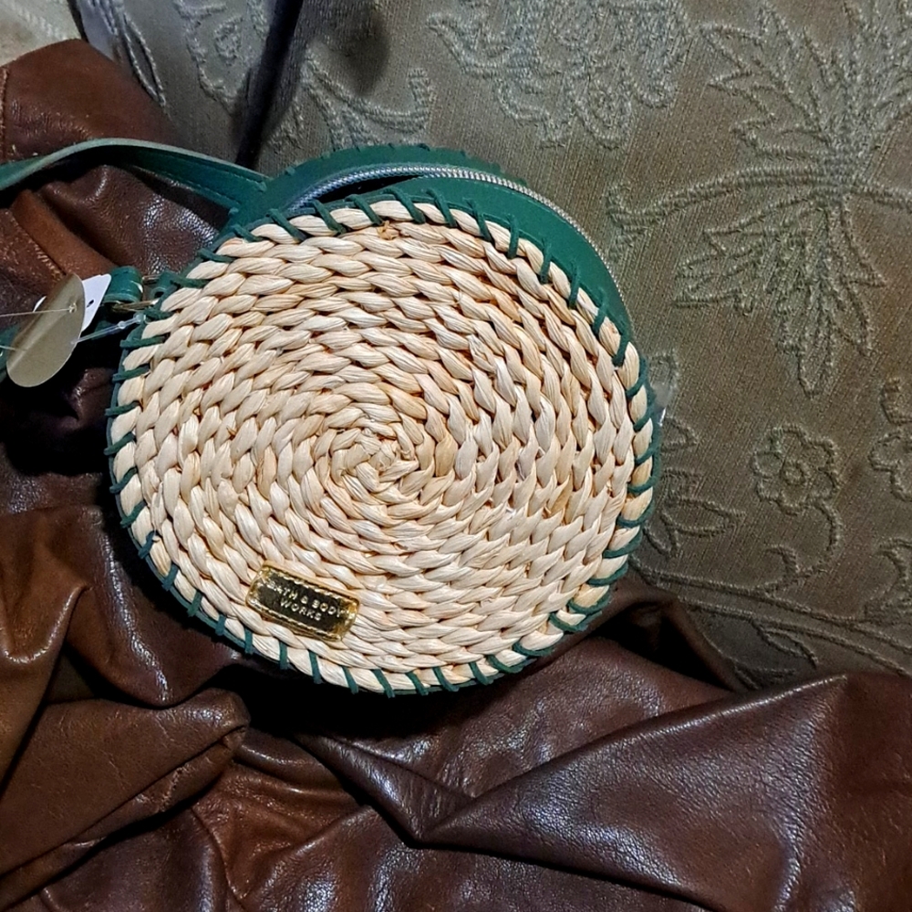 Shoulder bag
